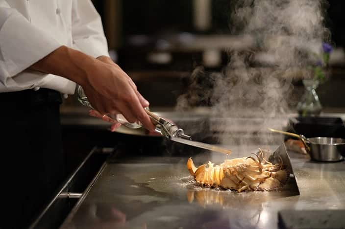 鉄板焼き「於茂登」