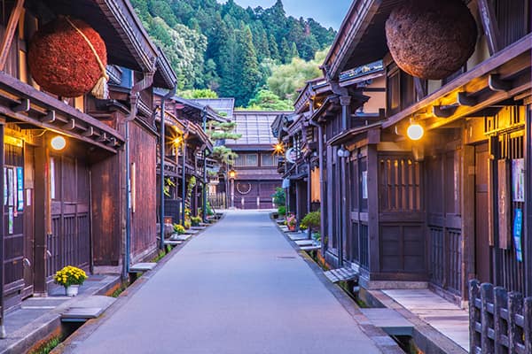 飛騨高山街並み（イメージ）