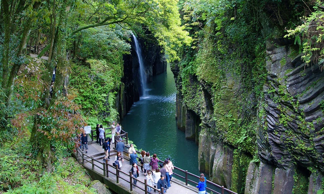 Boost Your Spiritual Power in Takachiho―Home to Japanese mythology ...