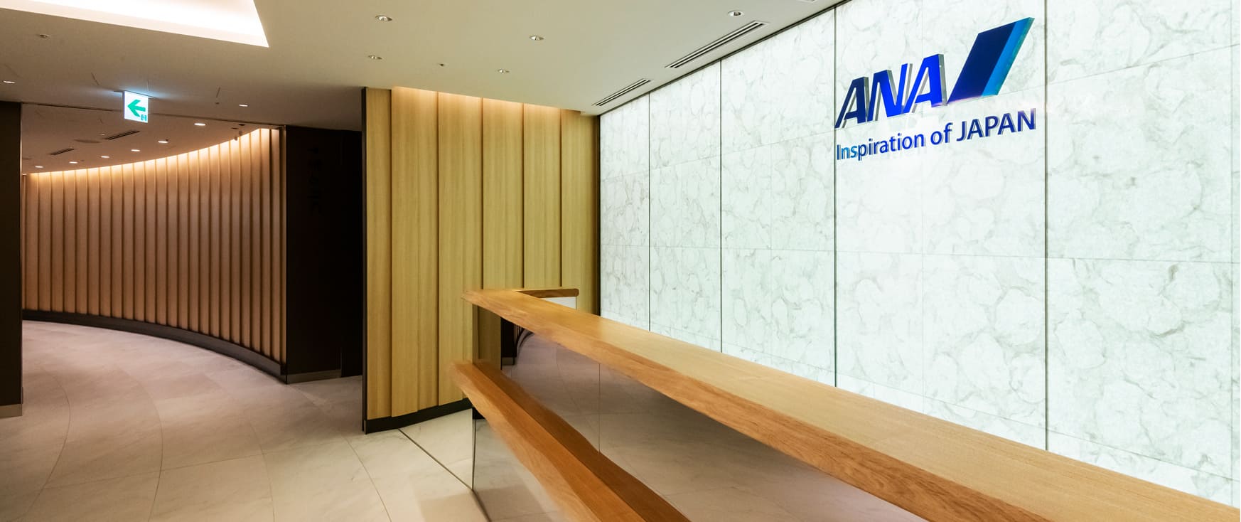 ANA LOUNGE-01