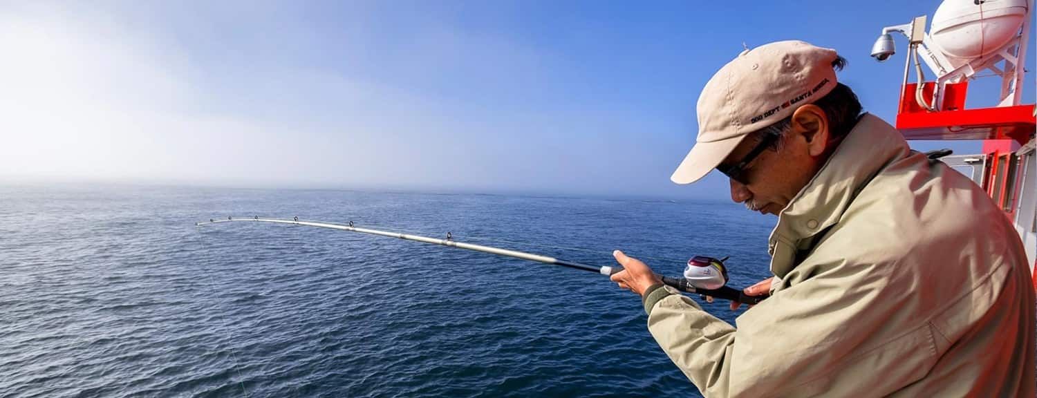 碧い海を眺めながらの釣りは開放感も抜群